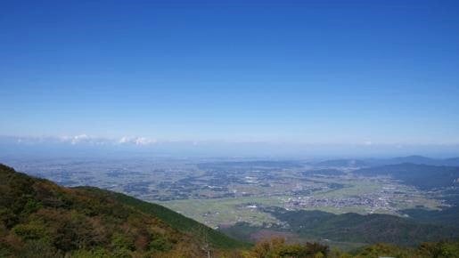 <Web割対象商品>【キングツアーバス旅】国指定 天然記念物「桜川のサクラ」&筑波山ロープウェイ 茨城県の「いばらキッス」いちご狩り食べ放題♪〔多摩センター・聖蹟桜ヶ丘発〕2